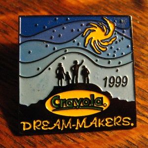 Crayola Crayon Dream Makers 1999 Lapel Pin